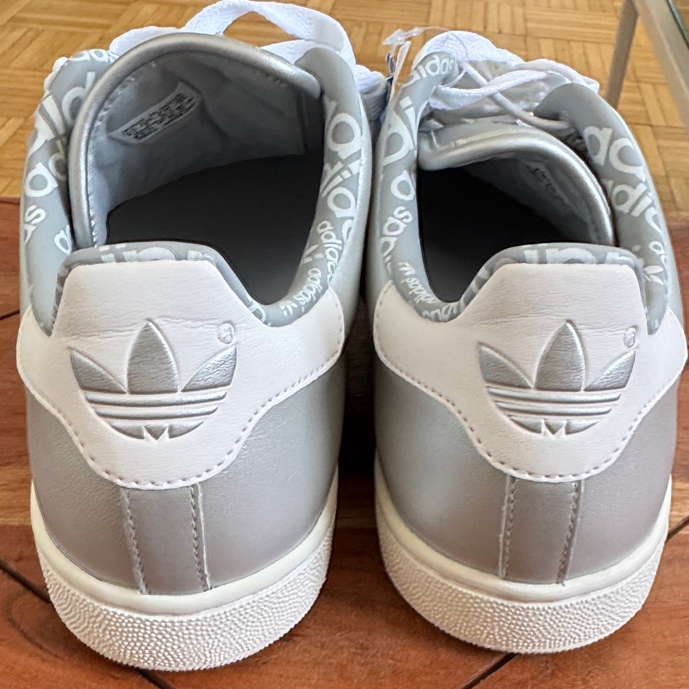 Stan Smith Adidas  Silver Sneakers men 9.5 - Picture 11 of 12